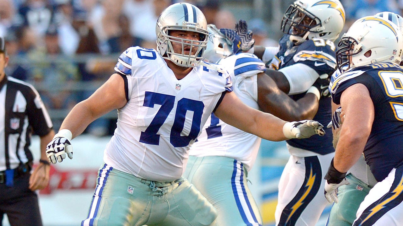 Cowboys' Martin OK after stinger, but injuries mount for Romo's line